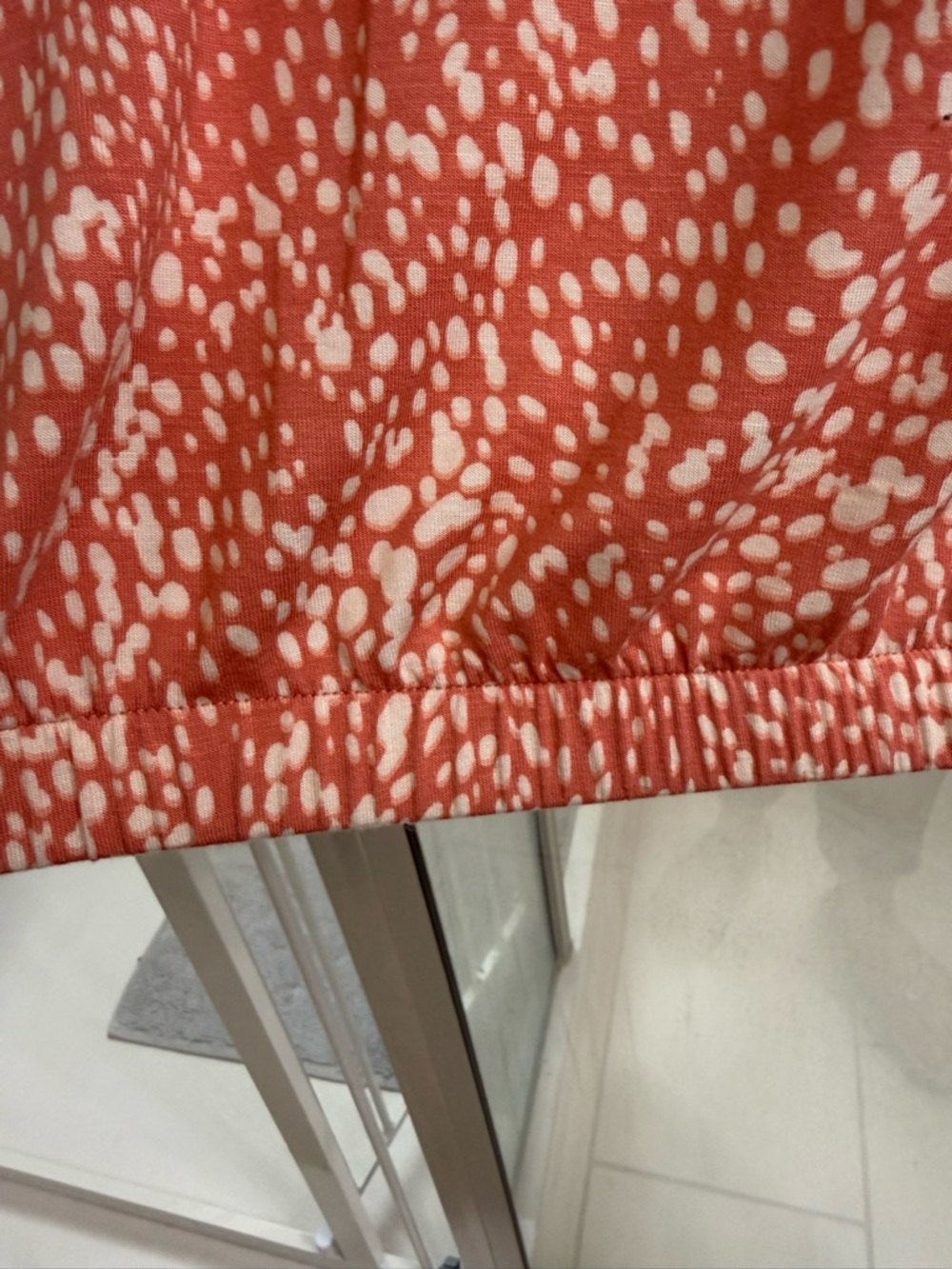 Simply Vera Vera Wang Coral Polka Trim Top - Picture 5 of 5